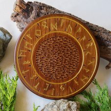 Tácek s runami Starší futhark č.19