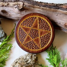 Dřevěný pentagram na oltář č.4