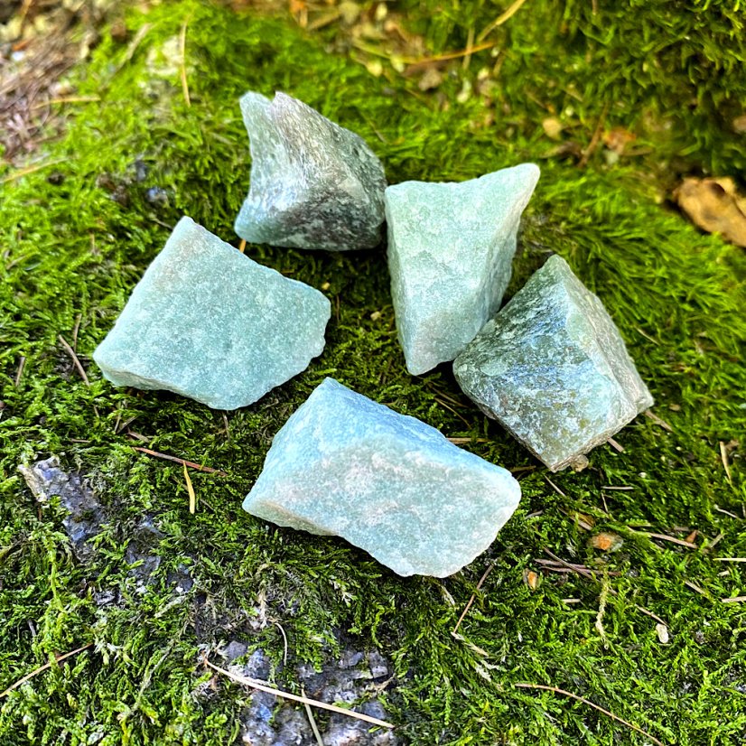 Nefrit surový - Velikost: L