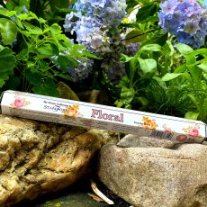 Květinové tyčinky