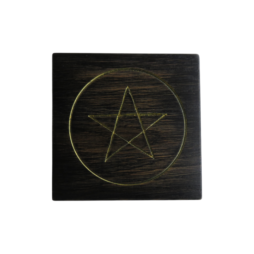 Dřevěný pentagram na zavěšení č.21A