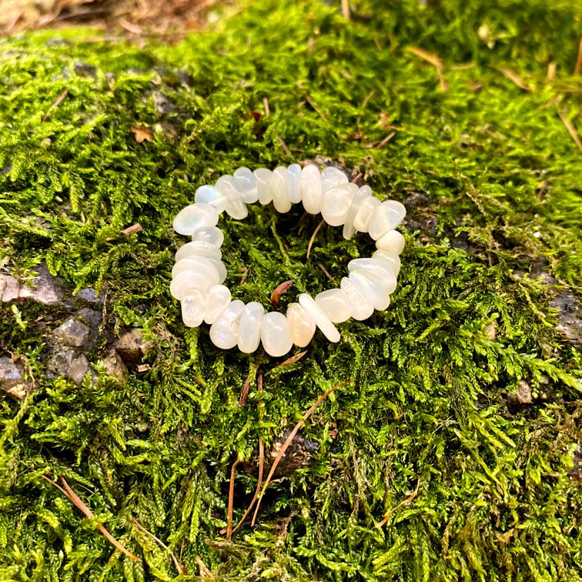 Prstýnek Měsíční kámen - Velikost: Velký