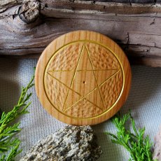 Dřevěný pentagram na oltář č.9