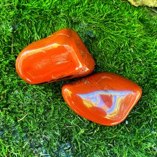 Červený jaspis tromlovaný