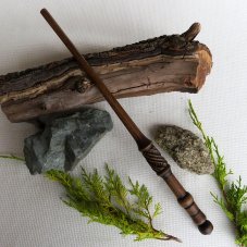 Hůlka vyřezávaná č.44 - vrtaná