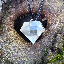 Přívěsek čirý krystal