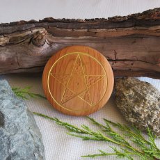 Dřevěný pentagram na oltář č.8