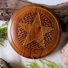 Dřevěný pentagram na oltář č.11