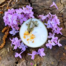 Čajová svíčka s bylinkami a krystalem